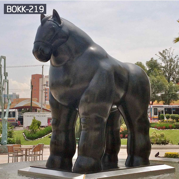 Gaint botero horse sculpture price 