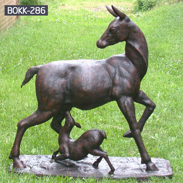Outdoor bronze wildlife sculpture of mother deer and fawn for sale